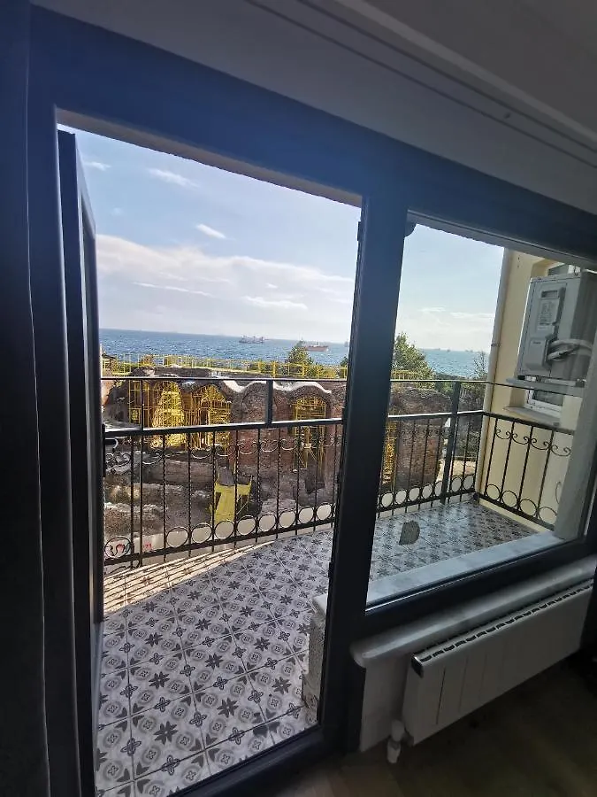 Efzen Hotel Istanbul