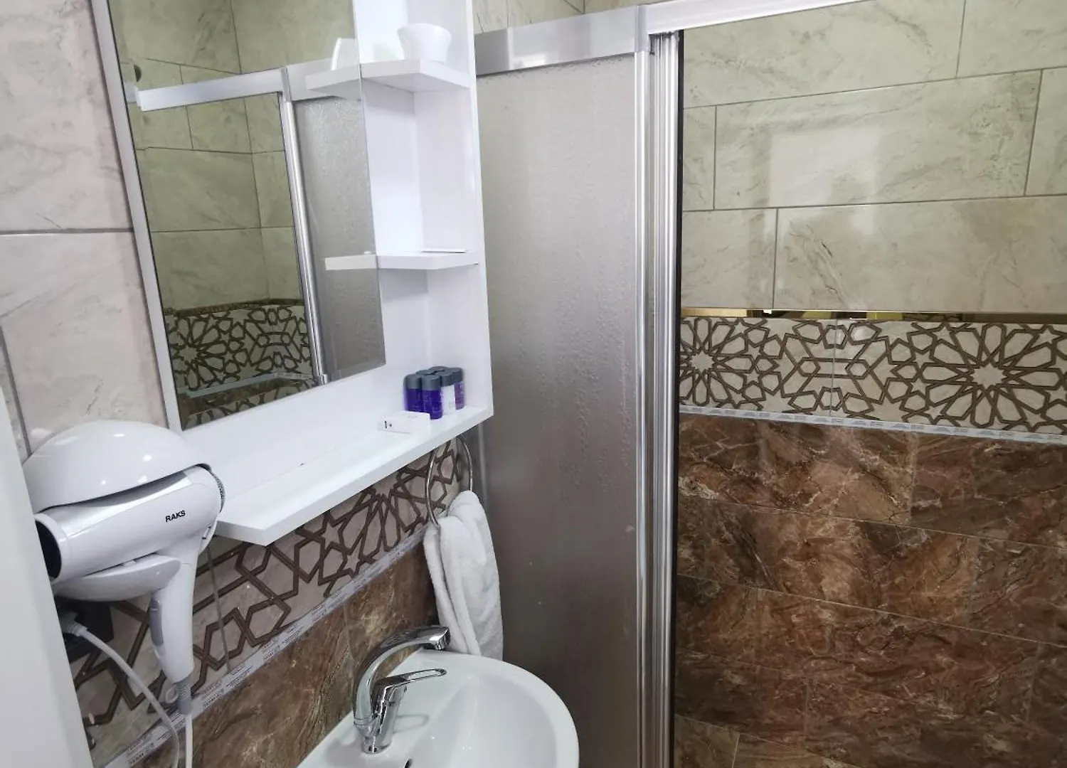 Efzen Hotel اسطنبول