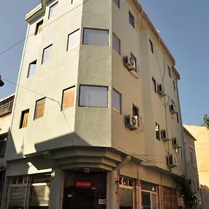 Hotel Lotus, Provincia di Istanbul