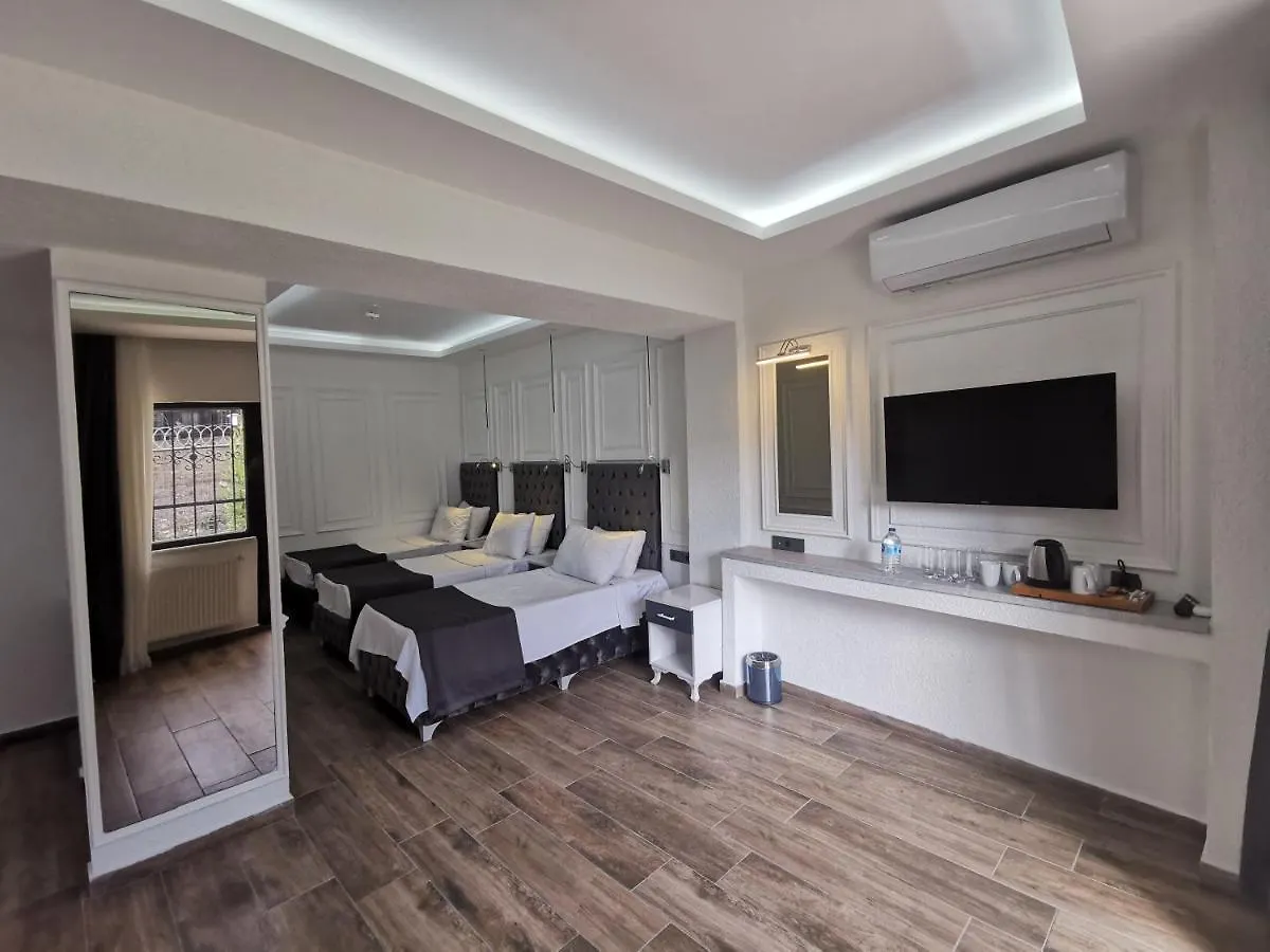 Efzen Hotel İstanbul 0*,