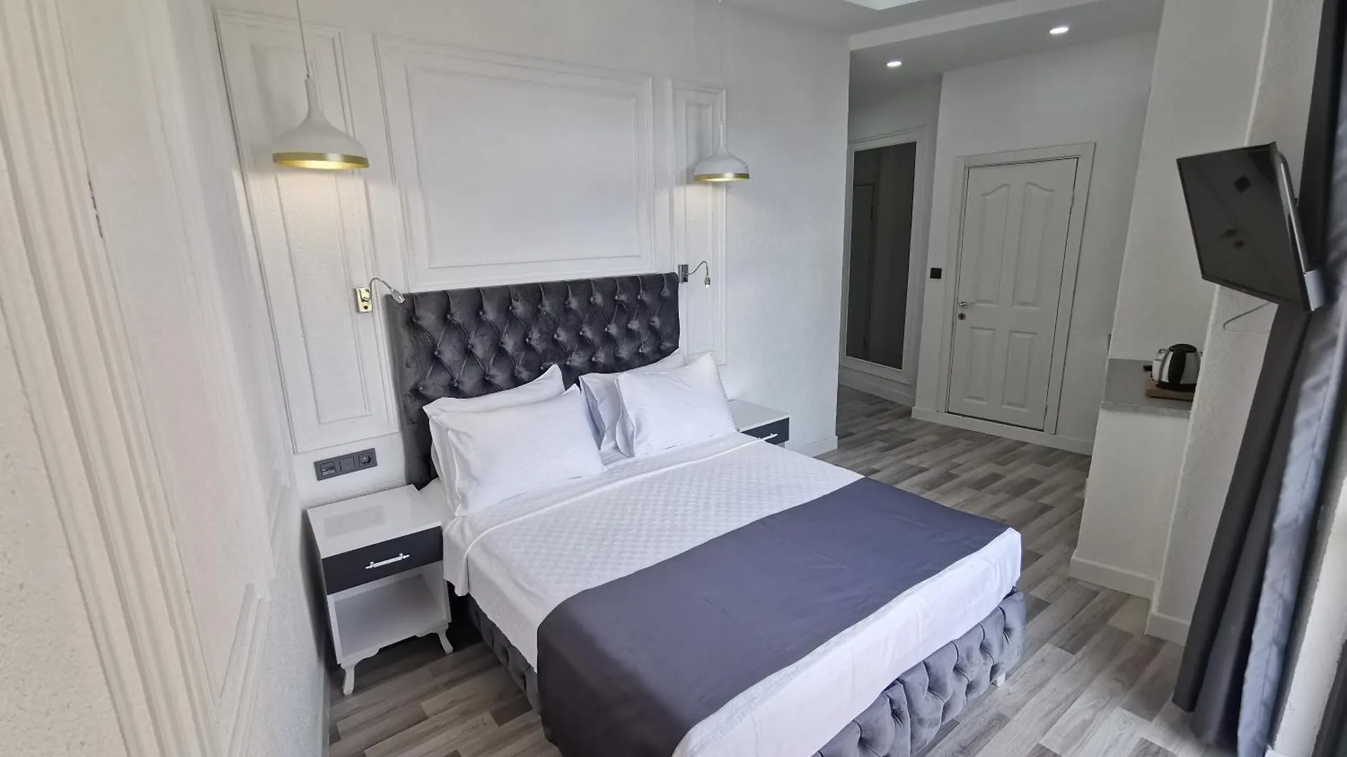Efzen Hotel Istanbul